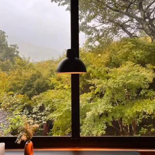 客室の窓からの望む風景